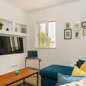  Apartment Maresia's - 200 Meters From Oura - By Bedzy